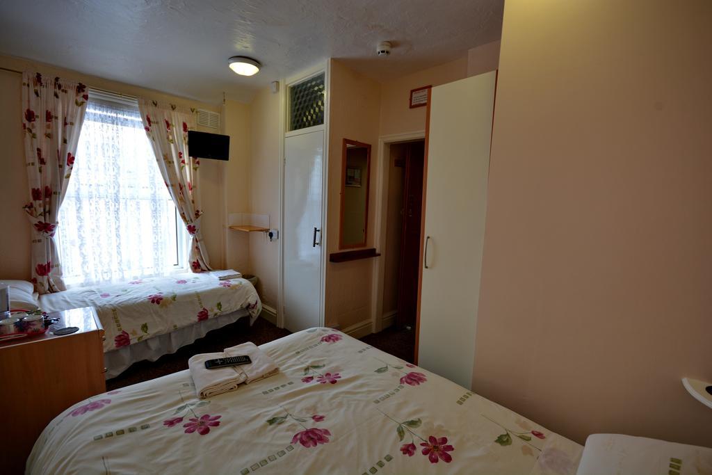 Shazron Hotel Блекпул Екстериор снимка